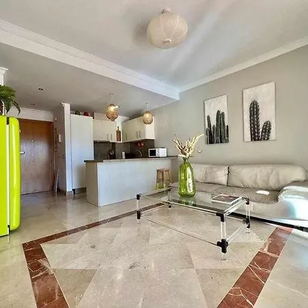Paraiso En El Campanario Séjour chez l'habitant Estepona